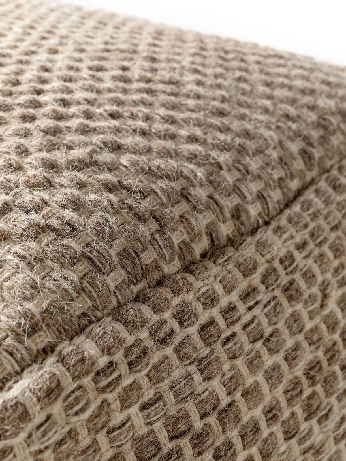 WOLL-POUF handgefertigt Rocco Taupe 45x45x45 cm - Taupe, Textil (45/45/45cm) - KUNSTLOFT