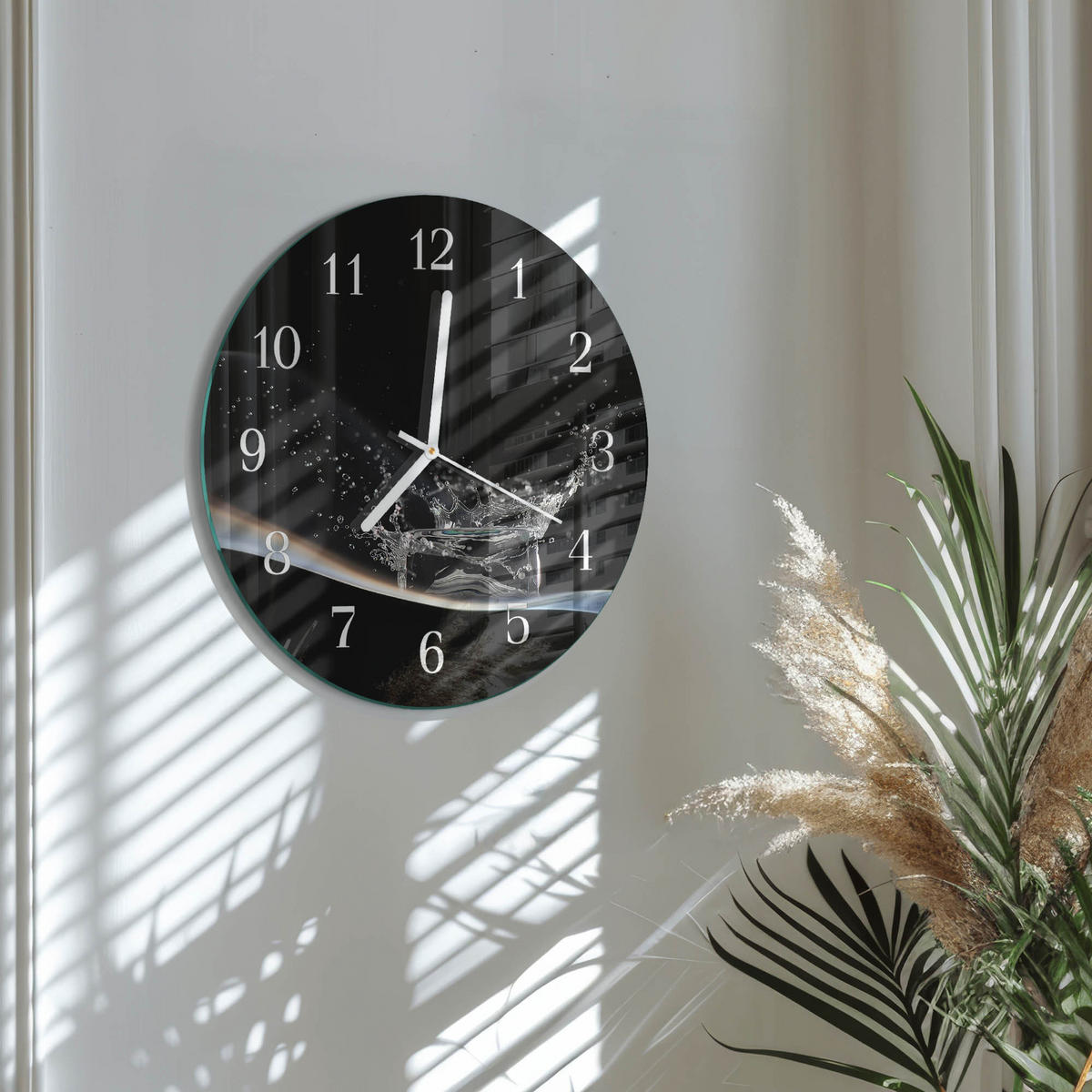 WANDUHR fi30 cm - Wasser - Schwarz, Glas (30/30/0.4cm) - TULUP