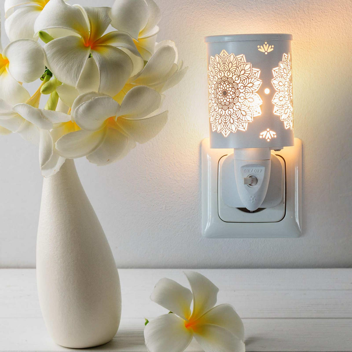 CANDLE Brothers Duftlampe - Weiß, Kunststoff/Metall (8/15/8cm)