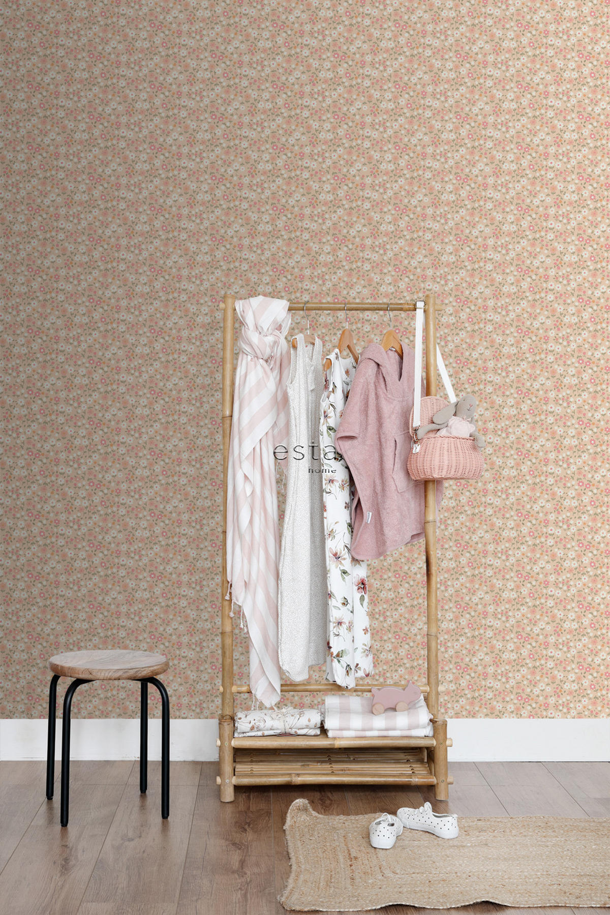 TAPETE Blumen 50 x 900 cm - Pink, Papier (50/0.1cm) - ESTAhome