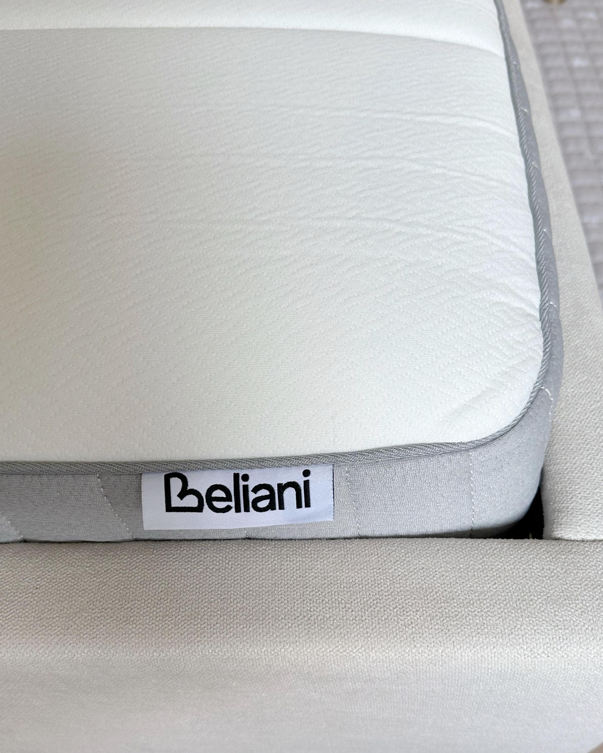 MATRACE S PAMĚŤOVOU PĚNOU H3/4 Tuhá 180/200 cm Whisper - bílá, textil (180/200cm) - Beliani