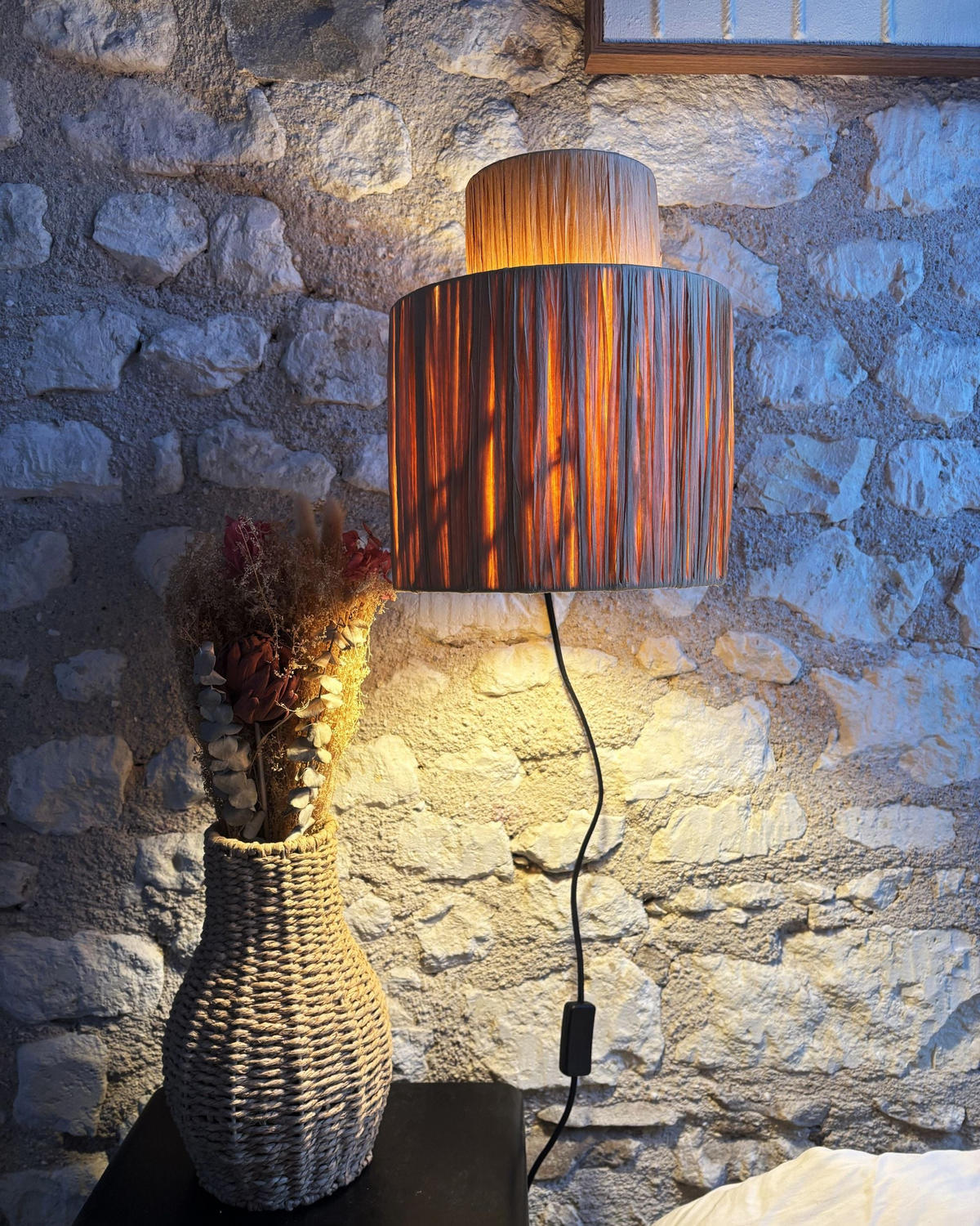 LAMPĂ DE PERETE set de 2 culoare naturală/neagră Shinfa - culoare naturală/negru, materiale naturale (30/30/23cm) - Beliani