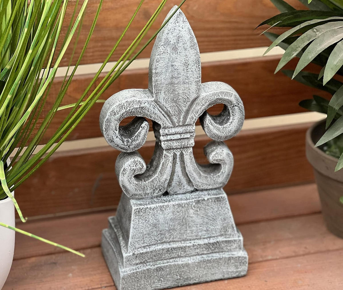 STEINFIGUR Skulptur Fleur de Lys Lilie Ritterlilie frostfest Steinguss - Grau, Stein (12/24/8cm) - stoneandstyle