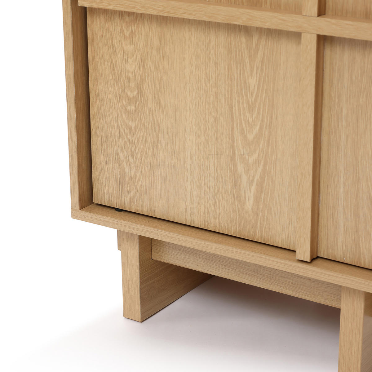 NACHTTISCH modern mit Tür und Stauraum, Eichenoptik mit geometrischer Holzleisten-Front | B40 × T40 × H50 cm - Braun, Holzwerkstoff (40/50/40cm) - Hometopia