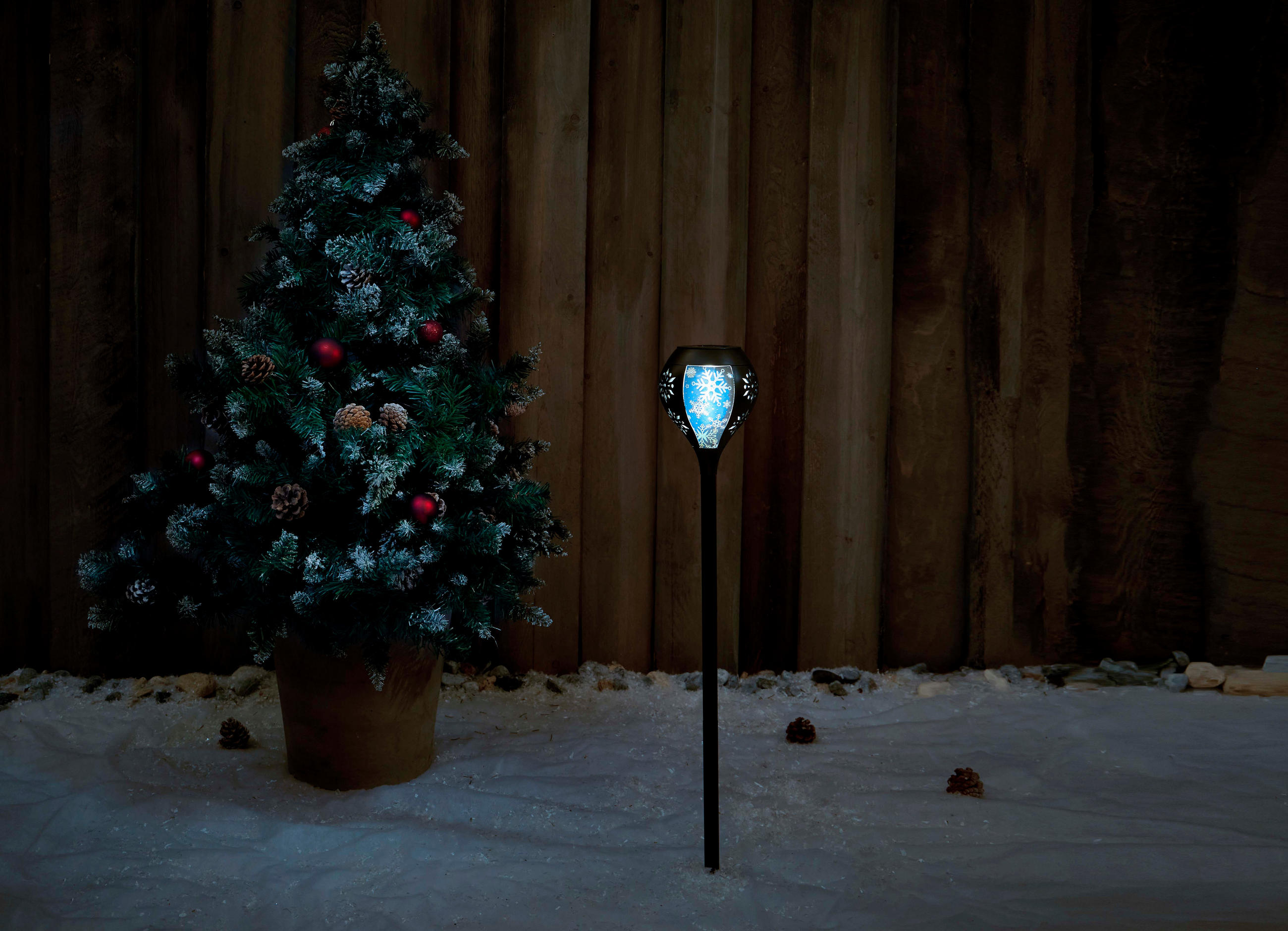 SOLAR-WEIHNACHTS-GARTENLEUCHTE Garten Deko Dämmerungssensor IP44 Kunststoff Schneeflocke - Weiß, Kunststoff (14/14/80cm) - Northpoint