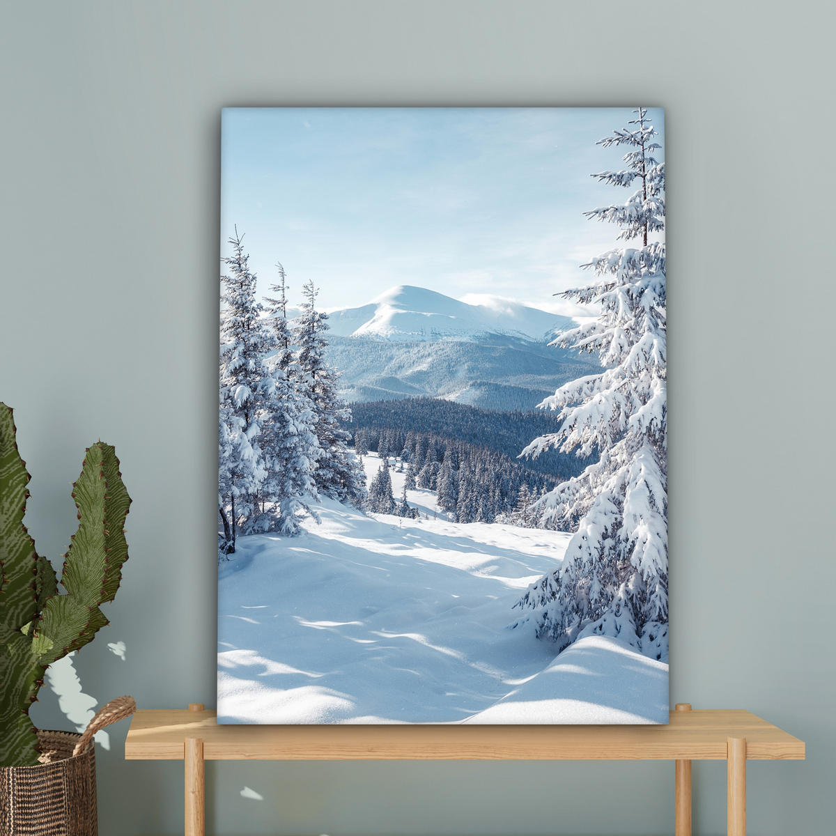 LEINWANDBILD Winterlandschaft - Natur - Berge - Bäume - Schnee 60x80 cm - Hellblau, Textil (60/80cm) - MuchoWow
