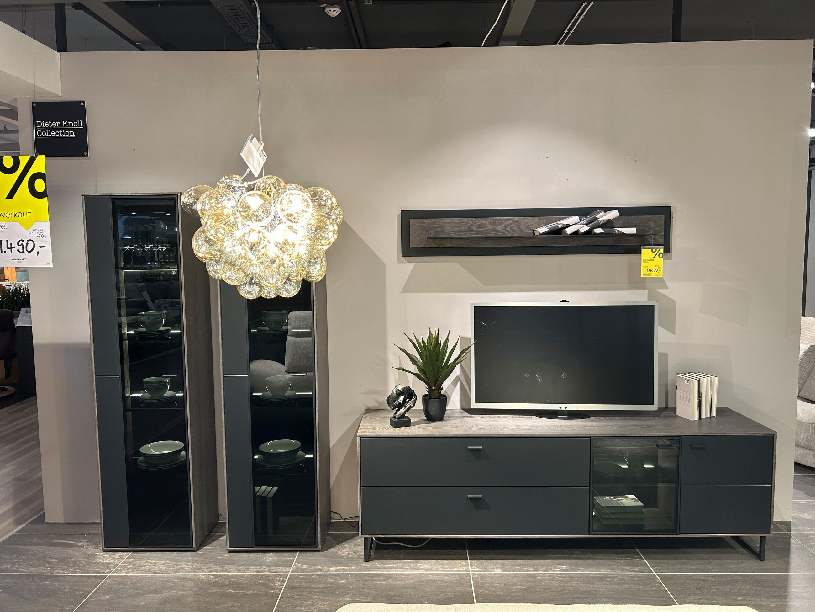 WOHNWAND VENEZIA - Novel