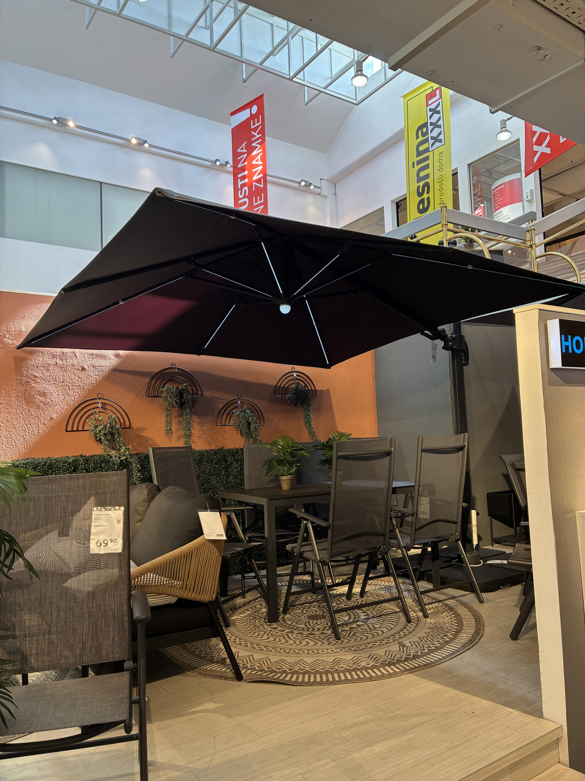 KONZOLNI SENČNIK SUN DELUXE - Ambia Garden