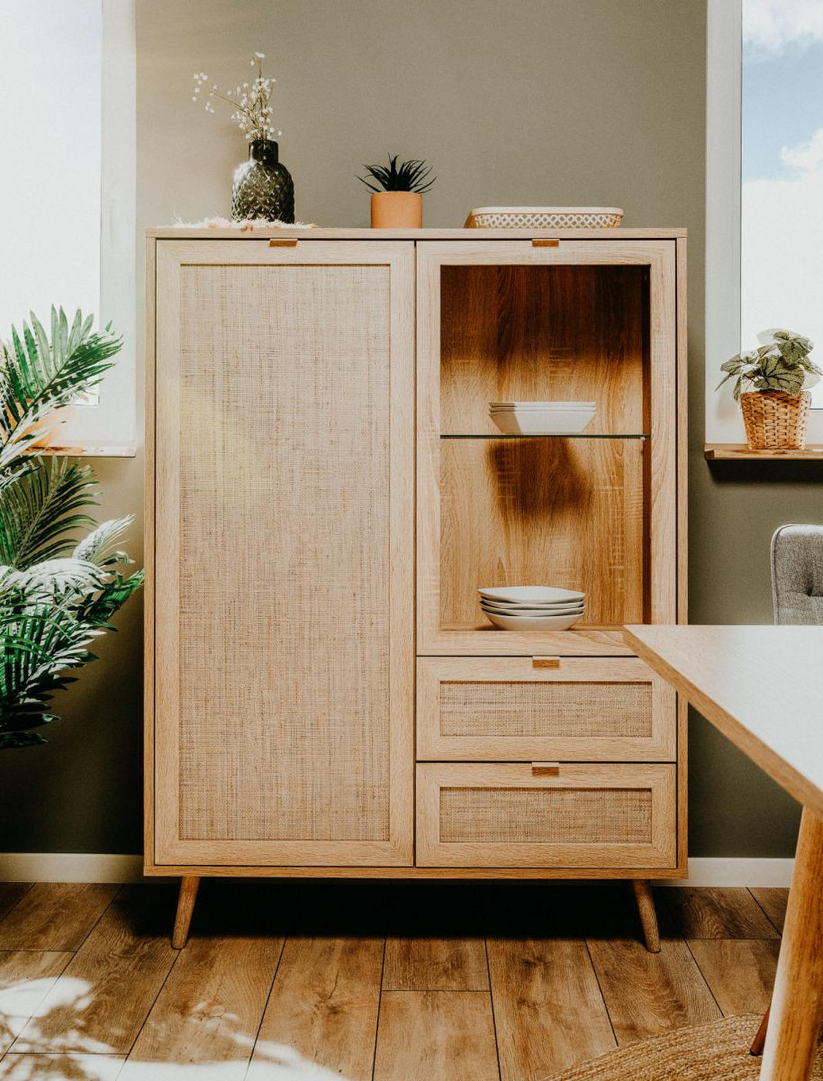 HIGHBOARD Eiche Sonoma, Bast-Dekor 102 cm, Anrichte skandinavisch - Eichefarben, Glas/Holz (101.5/139/40cm) - Furn.Design