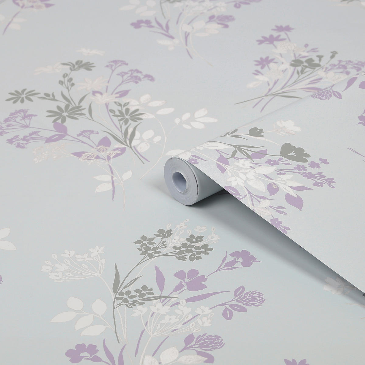 VLIESTAPETE Igerna Pale Duck Egg Blue | Blau Grau | Blumen | 10mx52cm - Blau, Papier/Kunststoff (52/1000cm) - Graham & Brown
