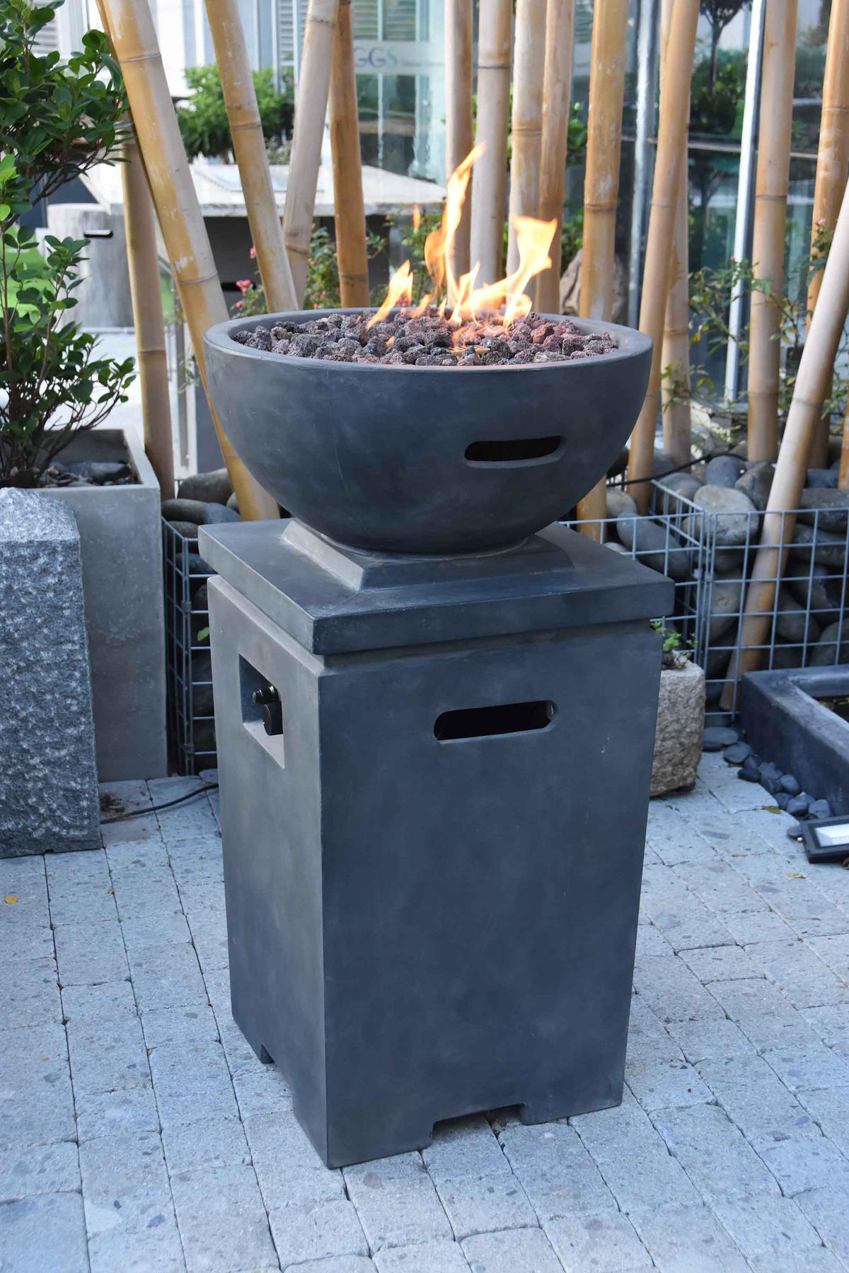 FEUERSTELLE Kupe in Beton-Optik dunkelgrau aus Faserbeton - Dunkelgrau, Stein (54/97/54cm) - Elementi