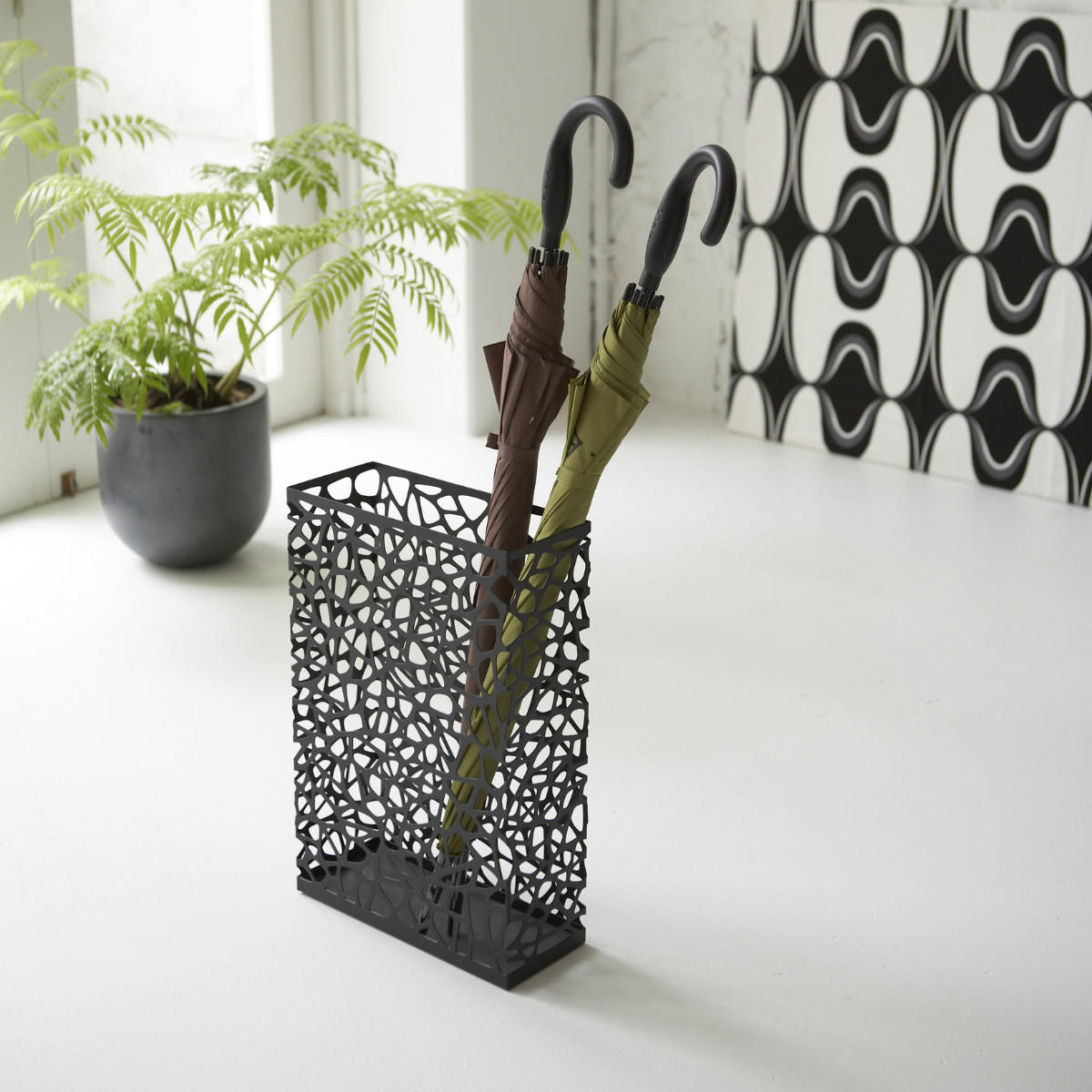 SCHIRMSTÄNDER Nest schwarz 30/45/12 cm - Schwarz, Metall (30/45/12cm) - Yamazaki