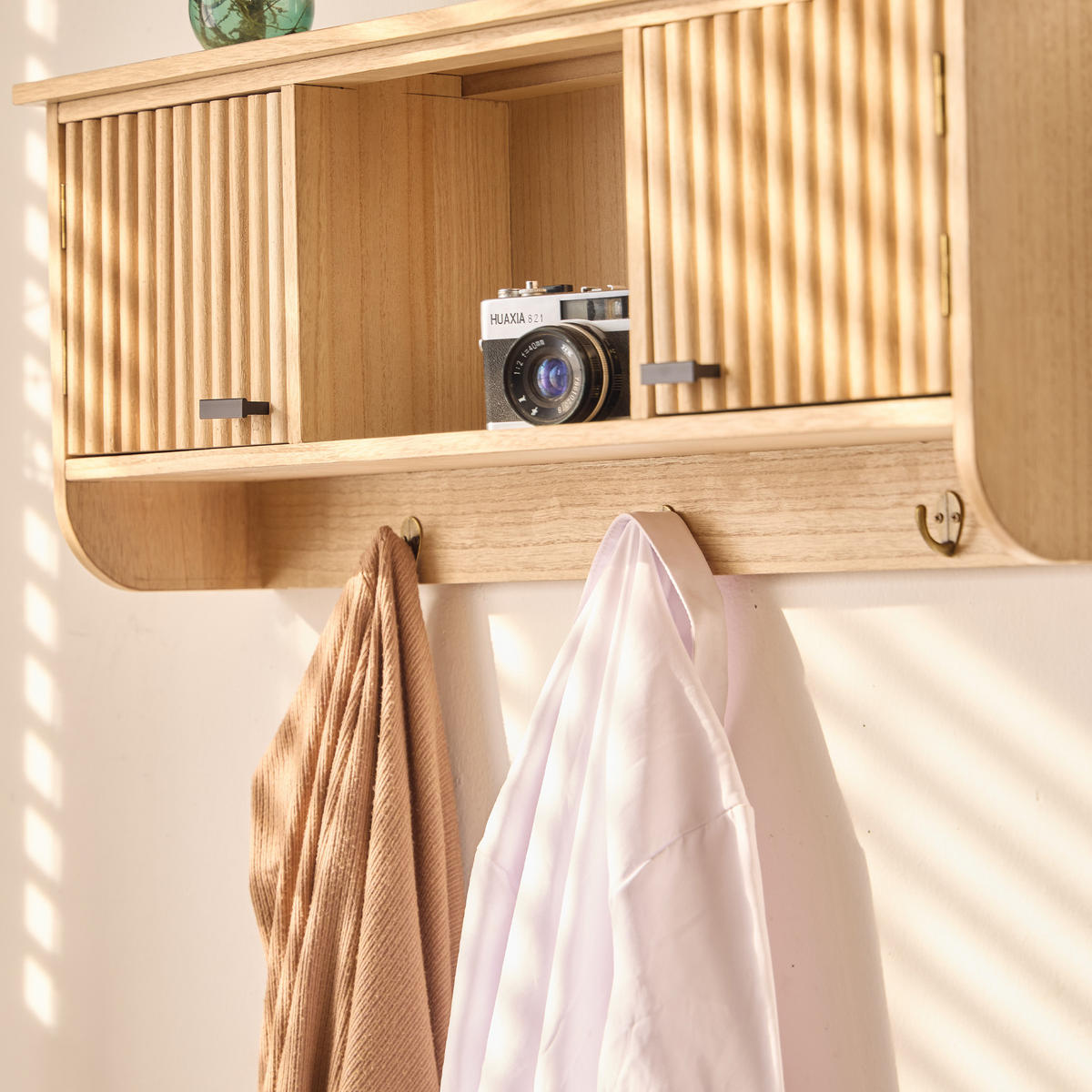 GARDEROBE Holz Braun - Braun, Metall (78/31/18cm) - Nordlys