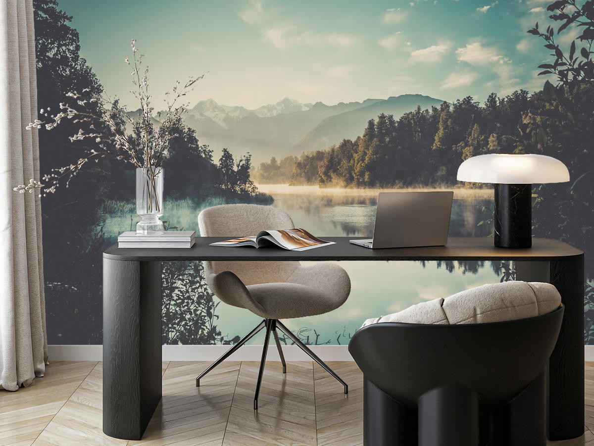 FOTOTAPETE für Esszimmer Bergsee Wald Bäume Nebel 200x140 - Türkis/Gelb, Papier (200/140cm) - Muralo