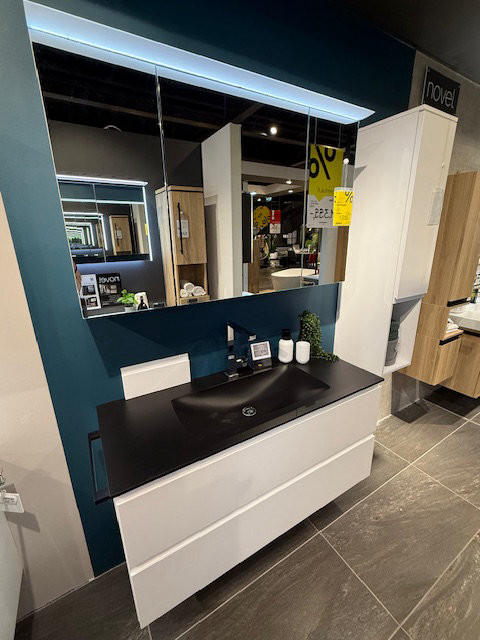 BADEZIMMER INGMAR - Celina