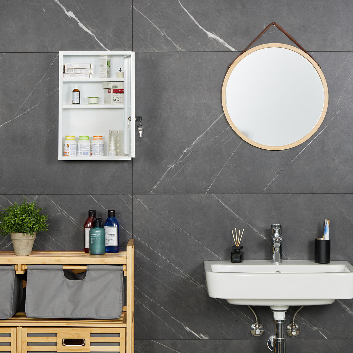 MEDIZINSCHRANK - Weiß, Metall (30/45/12cm) - Relaxdays