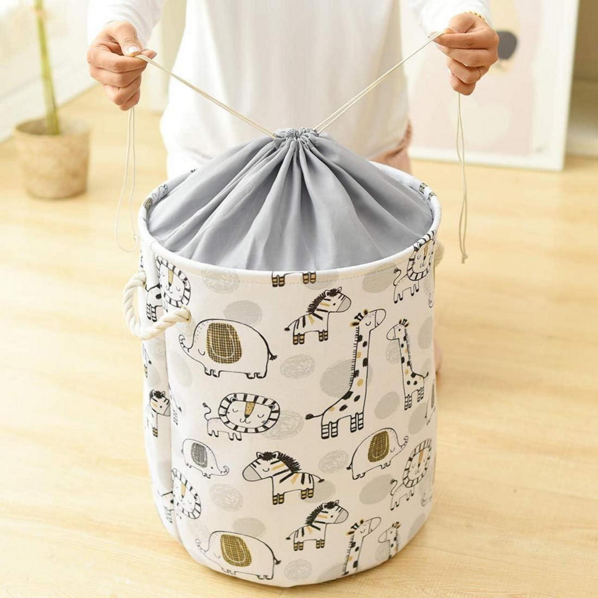 WÄSCHEKORB Kinderzimmer Giraffe 42 L - Multicolor, Textil (35.6/43.2/35.6cm)
