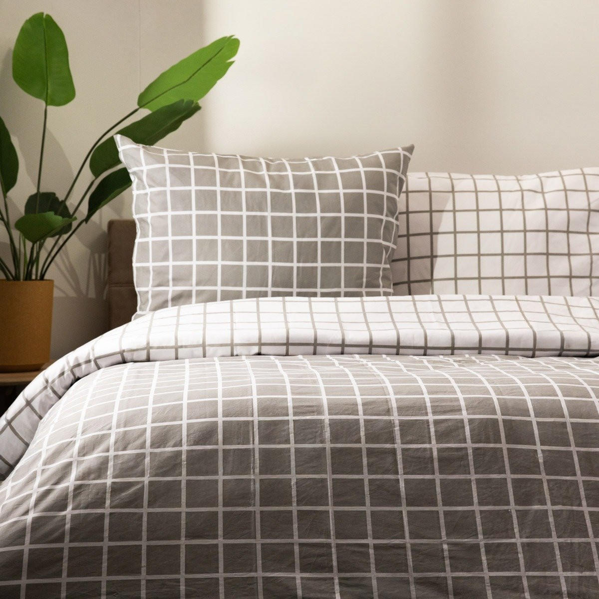 BETTWÄSCHE Reyes grau-weiß 140/200 cm - Grau, Textil (140/200cm) - Homla