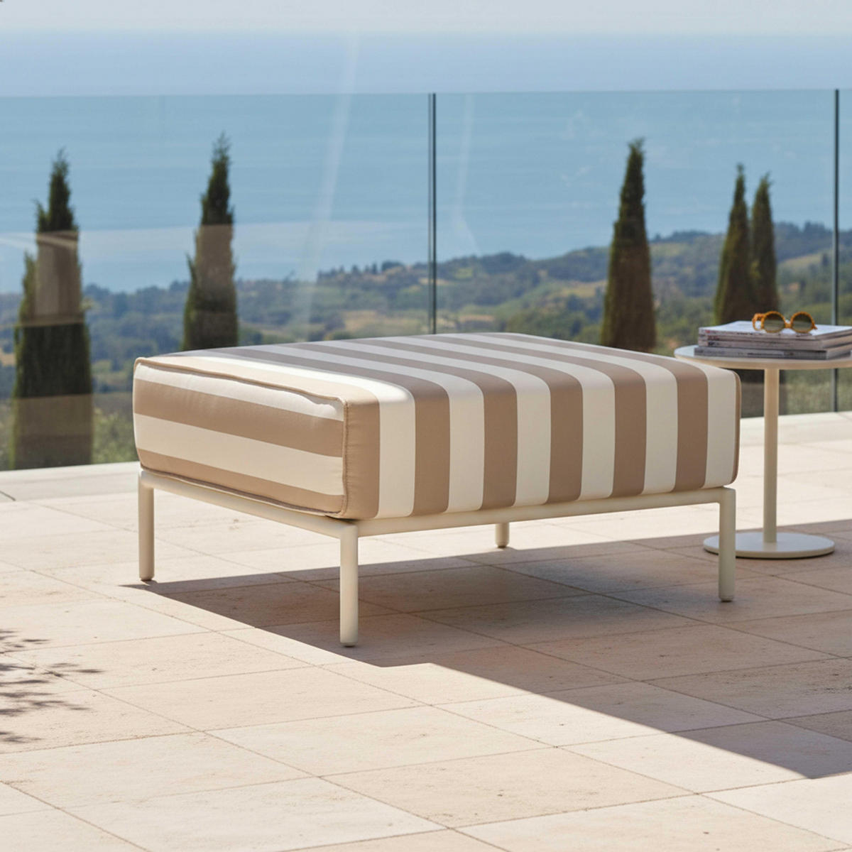 HOCKER, Beige - Beige, Textil (72/38/77cm) - Oviala