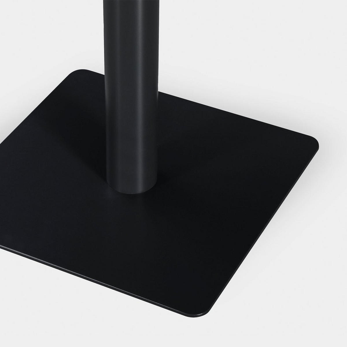 ESSTISCH Thule Grau 70 cm x 76 cm - Grau, Metall (70/70/76cm) - Klast Home