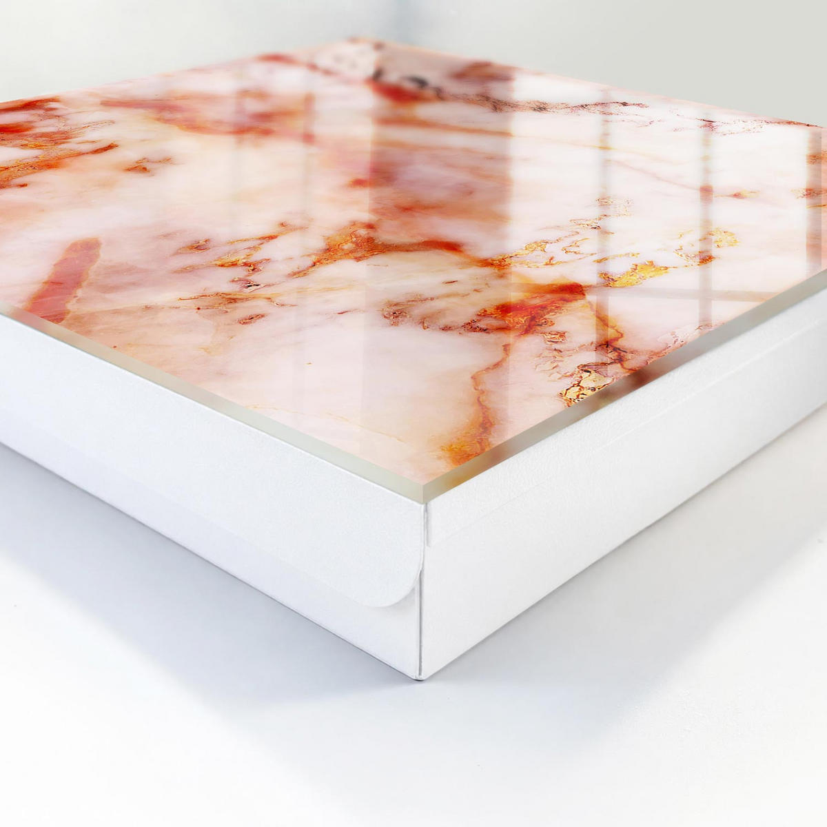 SCHLÜSSELBOX Weiß 30x30 cm – Türöffnung nach rechts - Marmormuster - Beige, Metall (30/30/5cm) - TULUP