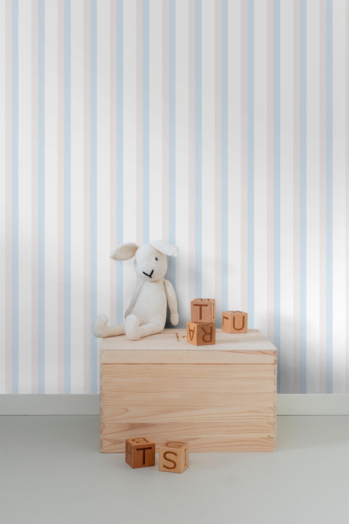 TAPETE Streifen 53 cm x 10 m - Blau, Papier (53/0.1cm) - Sanders & Sanders