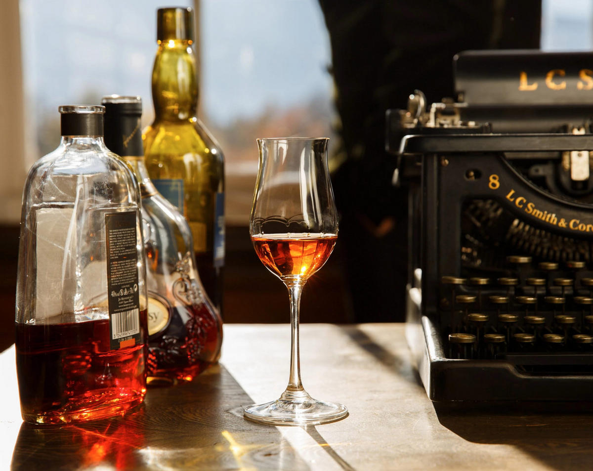 COGNACGLAS Vinum Bar Cognac Hennessy, hochwertiges Glas, 170 ml, 2er Set - Transparent, Glas (0.17L) - Riedel