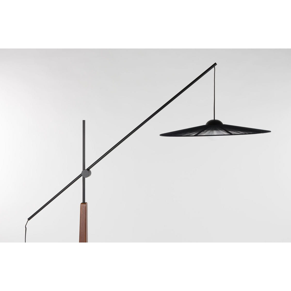 STEHLAMPE Belle Schwarz - Schwarz, Metall (180/65/200cm) - Zuiver