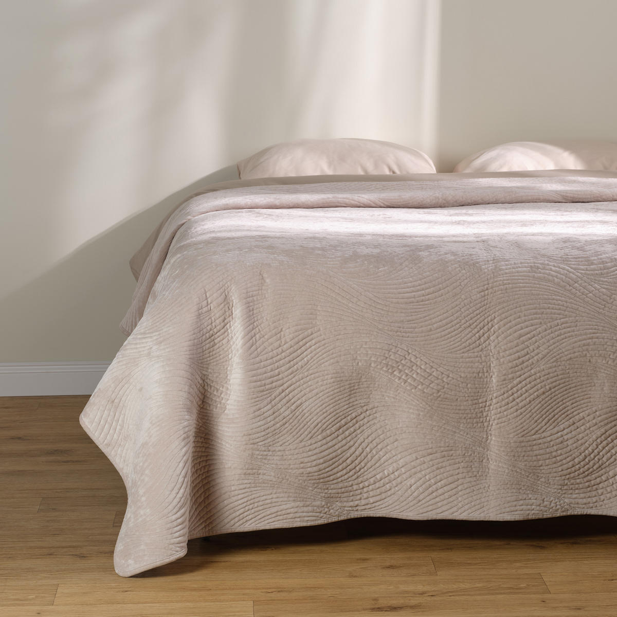 TAGESDECKE Tossa - Beige, Textil (200/220cm) - home&you