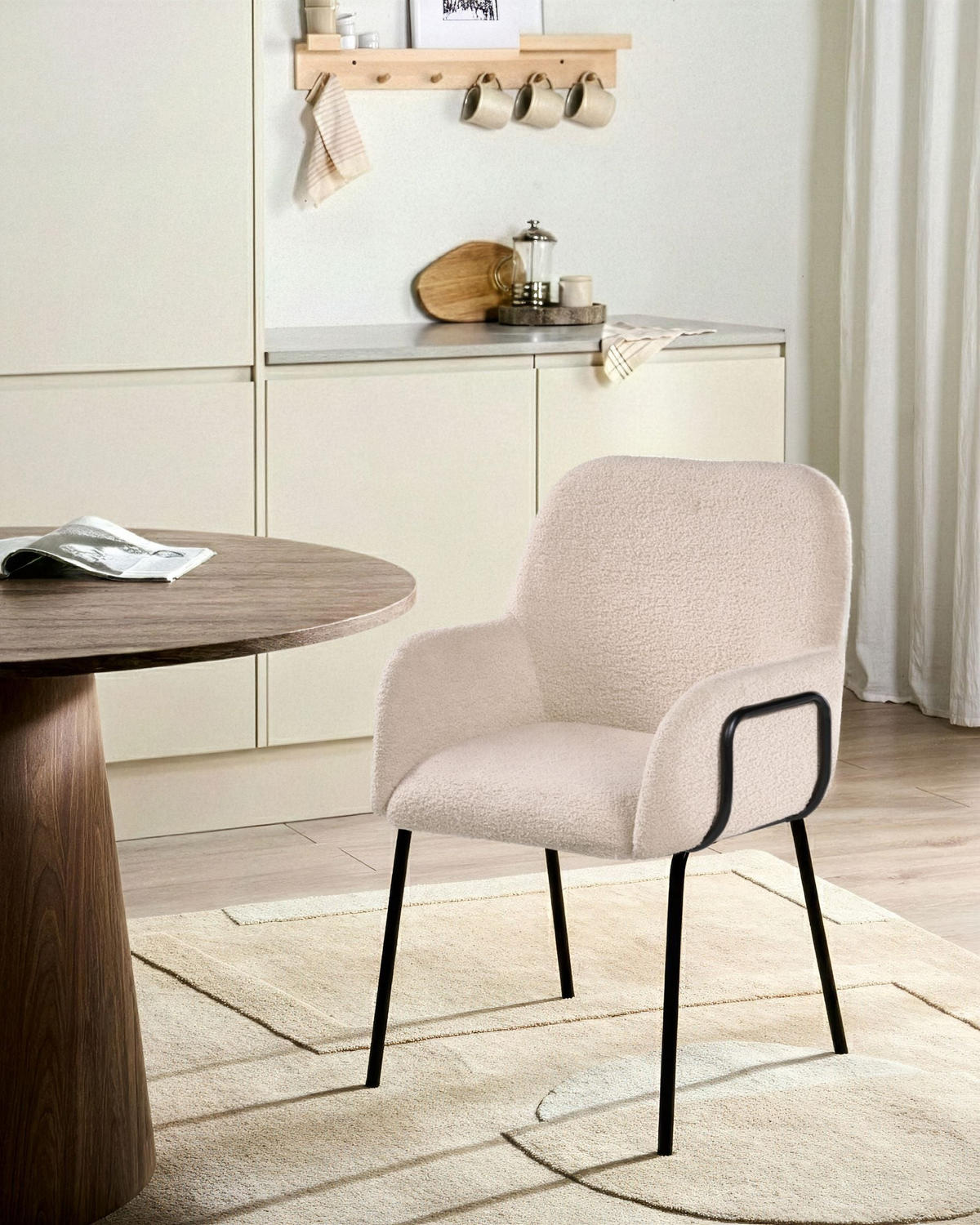 ESSZIMMERSTUHL Bouclé Hellbeige Algona - Beige, Textil (61/84/57cm) - Beliani