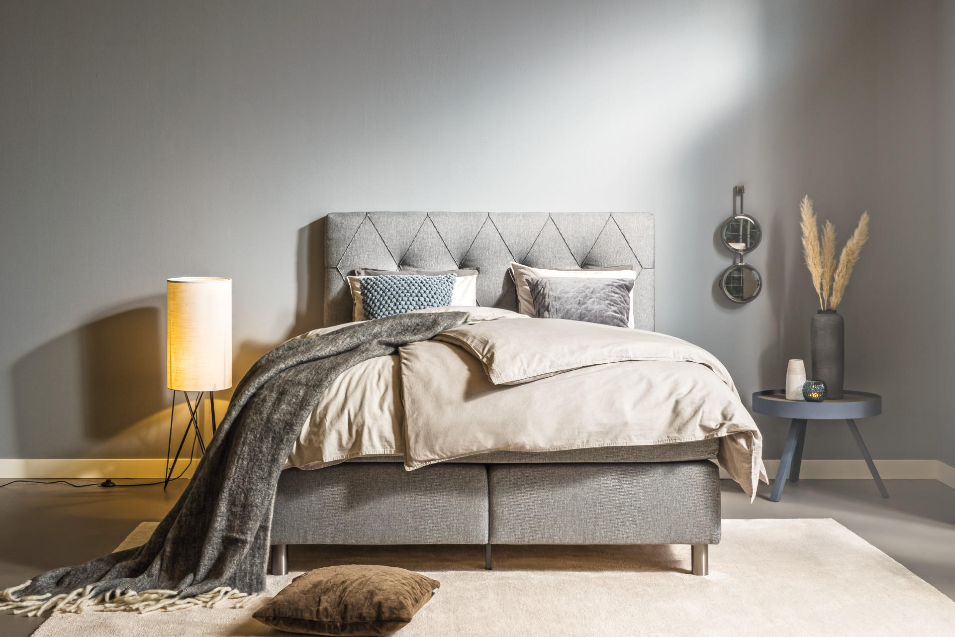 Elegando Bett grau