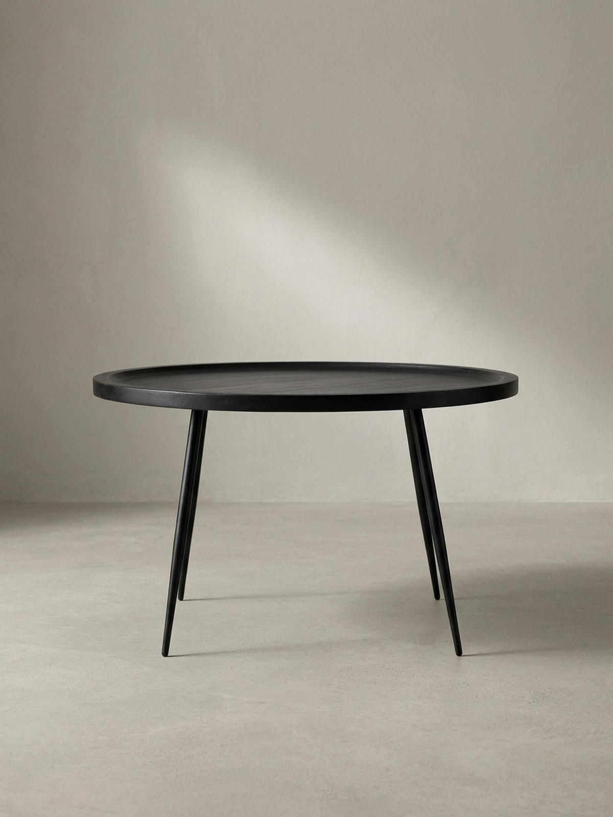 COUCHTISCH in Schwarz aus Metall und massivem Mangoholz mit natürlicher Maserung, 75x75x38 cm - Schwarz, Holz/Metall (75/75/38cm) - KADIMA DESIGN