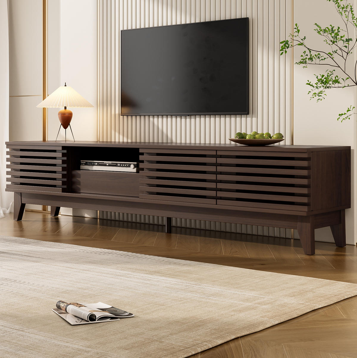 TV skříňka, 170/35/40 cm, dřevotříska v přírodní barvě, 3 dvířka a zásuvka - přírodní, kompozitní dřevo (170/40/35cm) - BEAOK