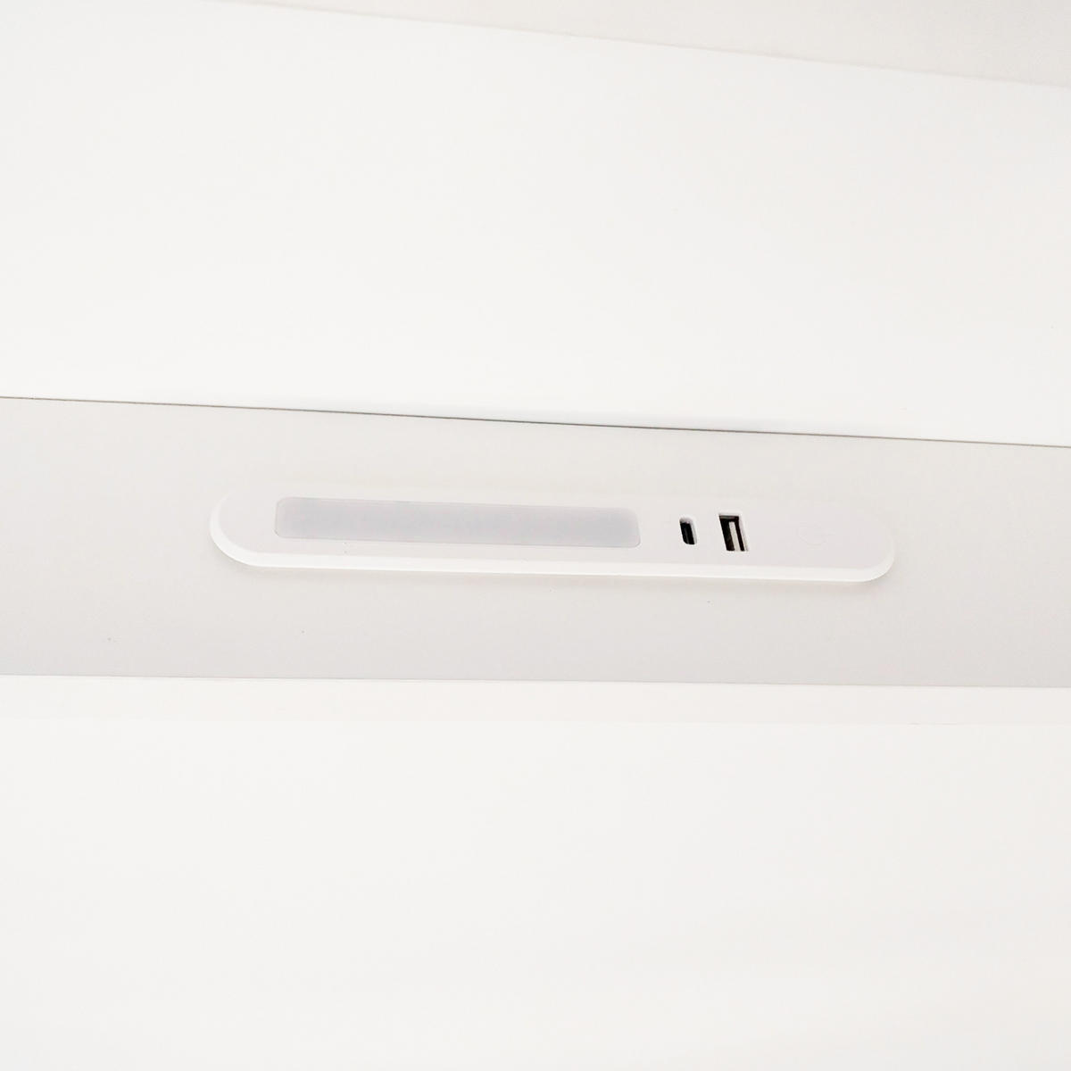 KINDERBETT 90/200 cm in Weiß mit Ablage, LED und USB/Type-C Kiefernholz Gitterdesign - Weiß, Holzwerkstoff (90/200cm) - STILVORA