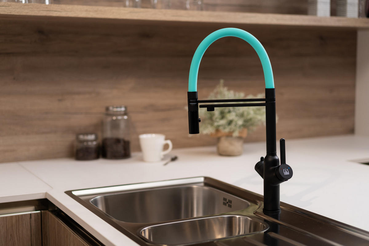 4-WEGE-KÜCHENARMATUR, Schwarz Matt und Türkis, 2-Strahl-Brause - Schwarz, Metall (20.61/48/20.61cm) - VIZIO