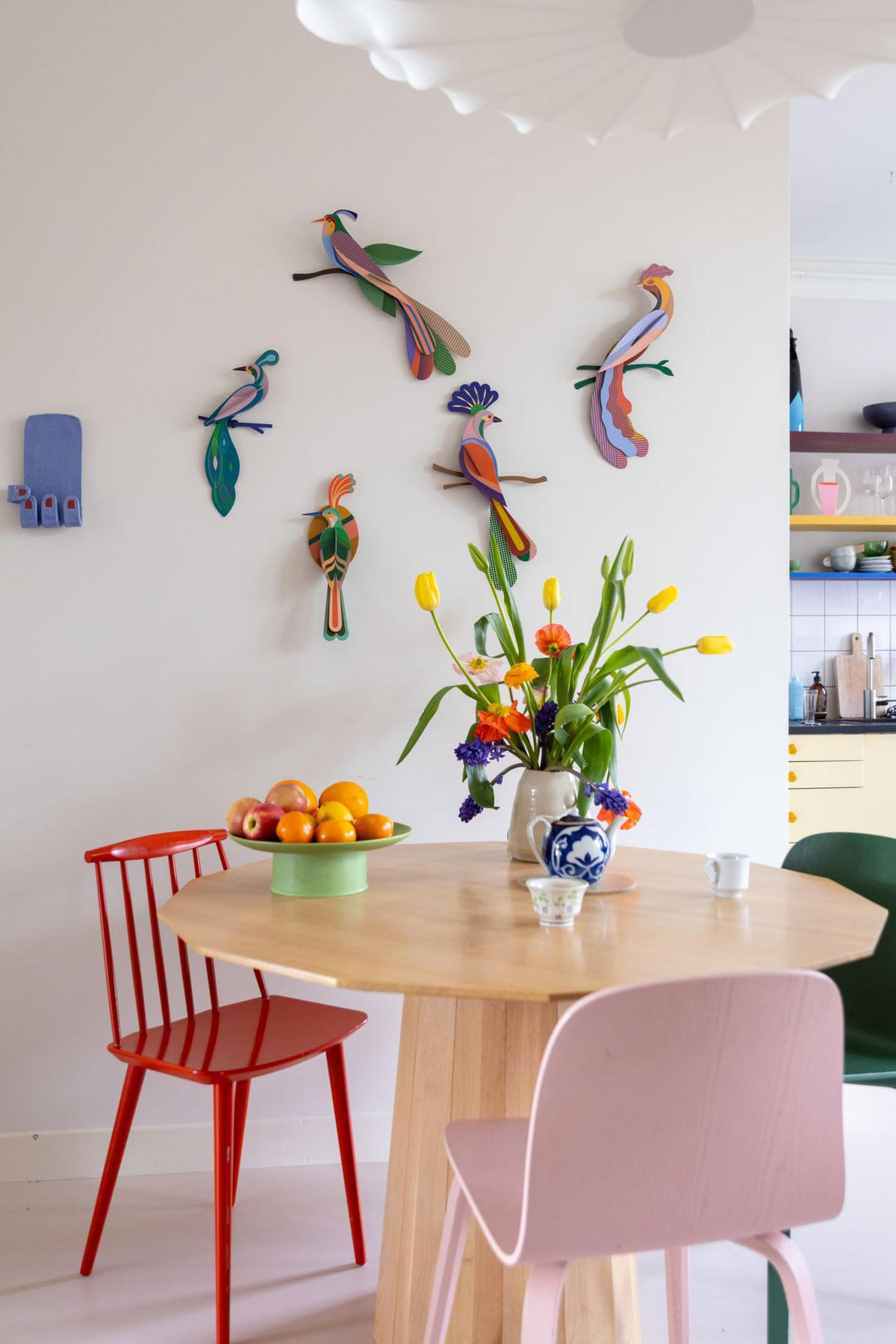WANDDEKO Tropenvogel Maya 5.7/47.3 cm - Multicolor, Wellpappe (5.7/47.3/28cm) - KUNSTLOFT