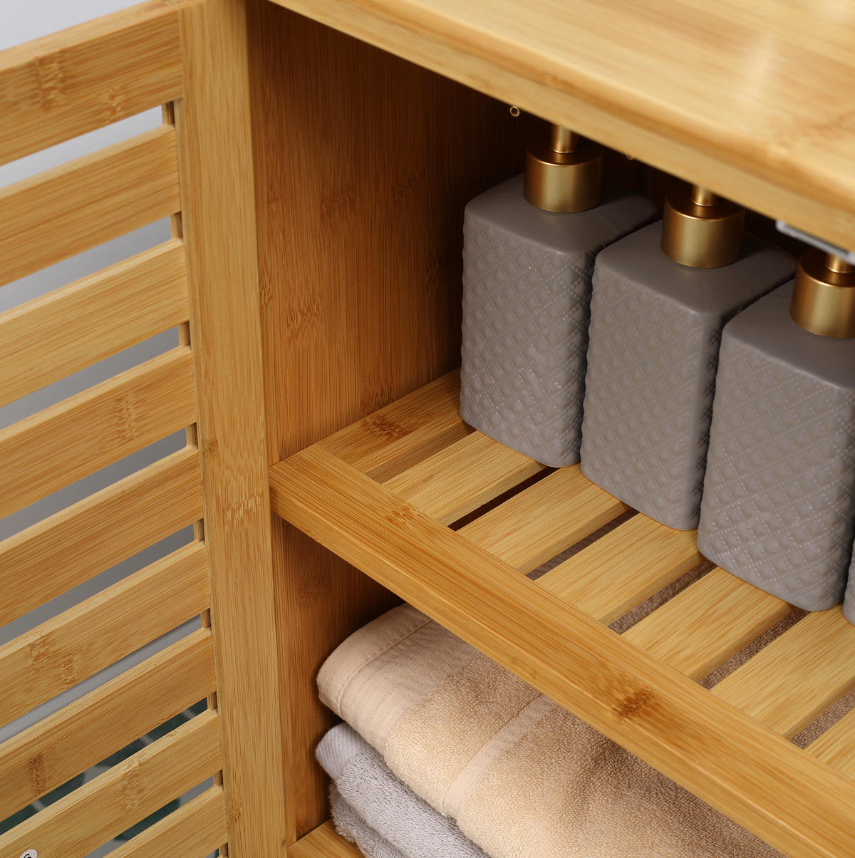 MIDISCHRANK 68/32/86 cm aus Bambus mit 2 Lamellentüren Naturfarben - Naturfarben, Holzwerkstoff (68/86/32cm) - Modenvie