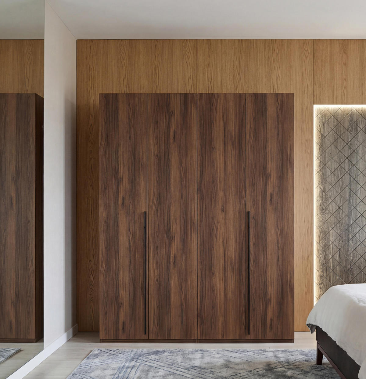 FALTTÜRENSCHRANK Omodeo 200 cm breit in Warmia-Nussbaum – mit WingLine-Falttüren - Walnussfarben, Holzwerkstoff (200/240/58cm) - AX Living