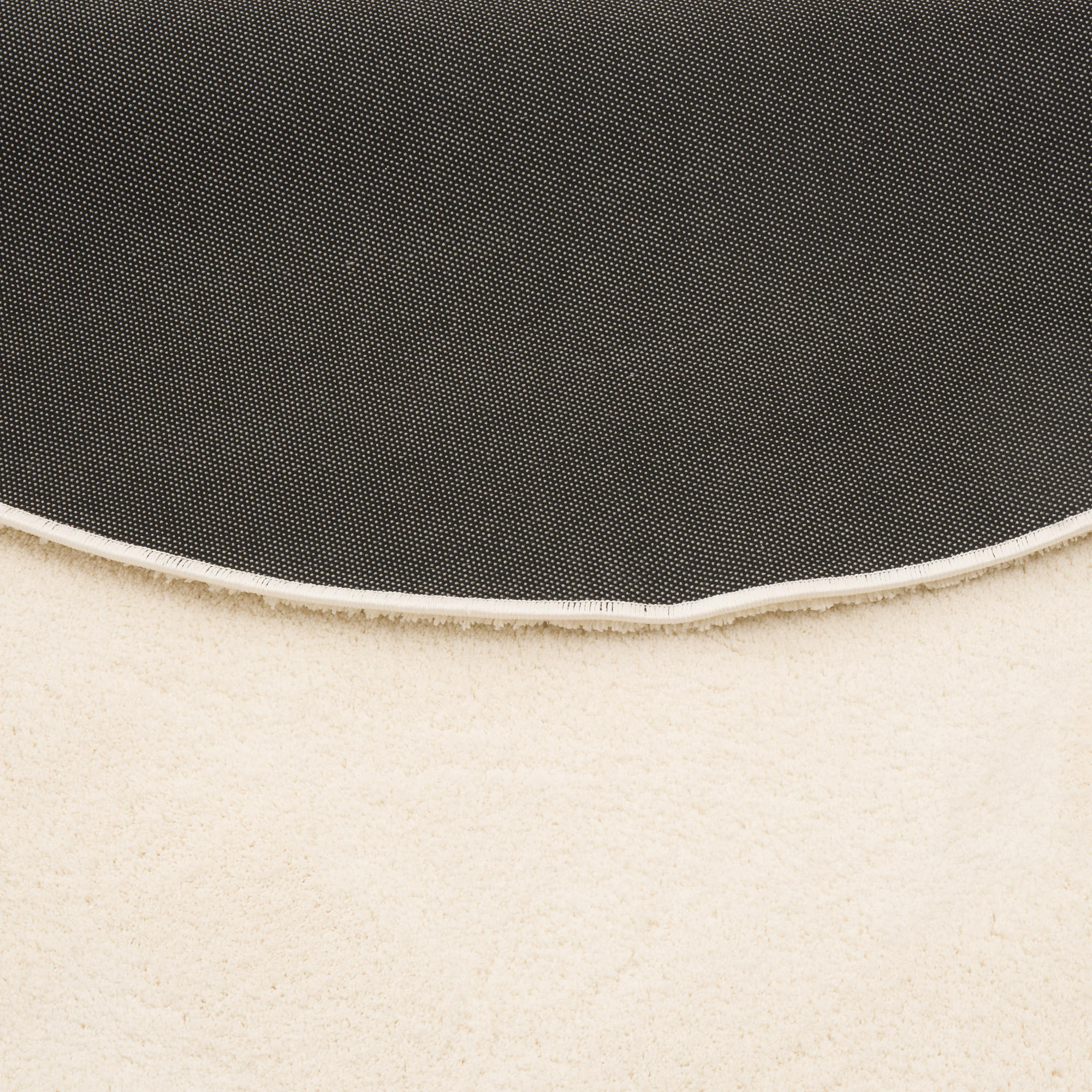 Pergamon Hochflor Creme 120x120 cm