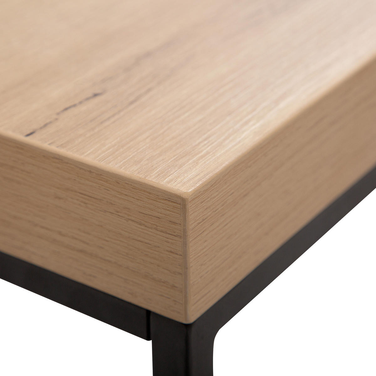 BEISTELLTISCH heller Holzfarbton/schwarz 60/60/50 cm Delano - Hellbraun/Schwarz, Holzwerkstoff (60/60/50cm) - Beliani