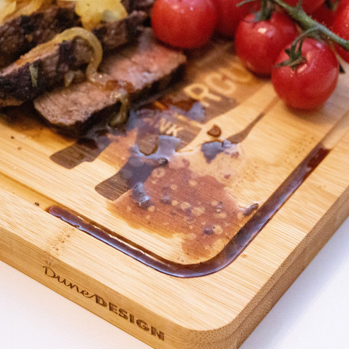 STEAKBRETT 23/33/2 cm, Bambus - Braun, Holz (23/33cm) - Dunedesign