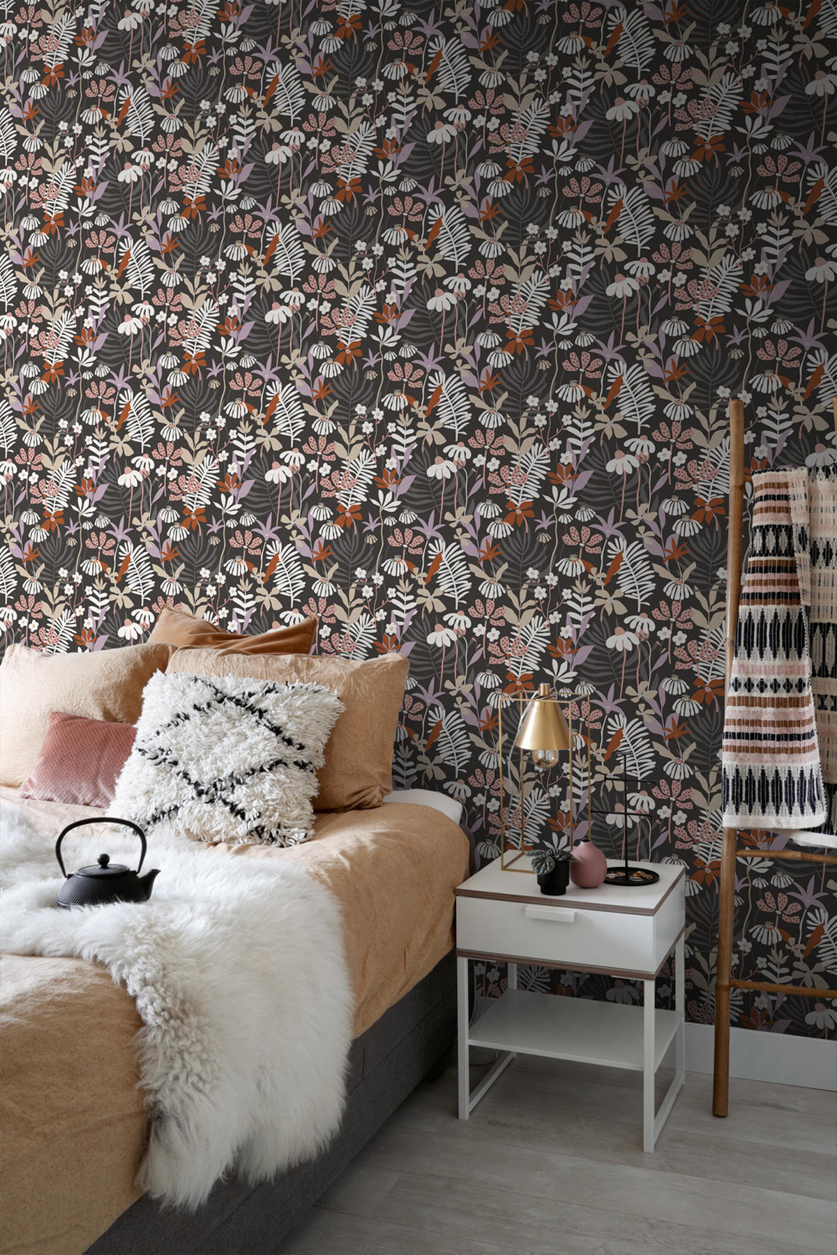 TAPETE tropische Blätter und Blüten 50 x 900 cm - Grau, Papier (50/900cm) - ESTAhome