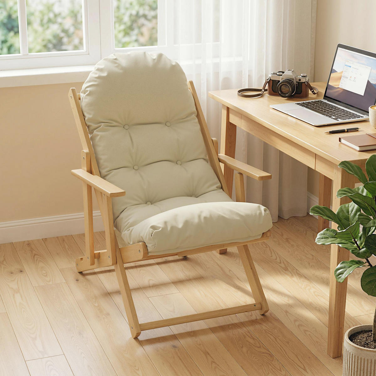 GARTENKLAPPSESSEL DE-13360 3-fach verstellbar & dickes Polster - Creme, Holz (89/96/71cm) - ComfortXL