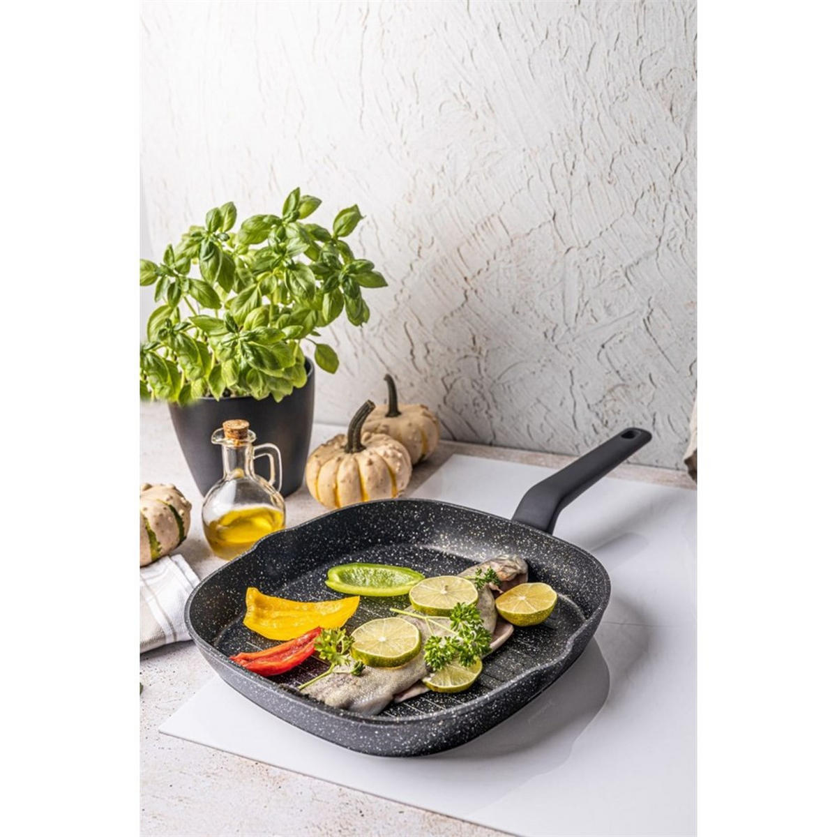 GRILLPFANNE Schwarz 28/28/4 cm KB7662 - Schwarz, Metall (28cm) - Klausberg 