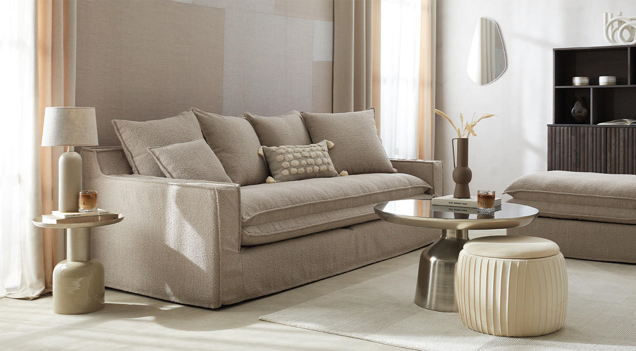 Sofa in Beige