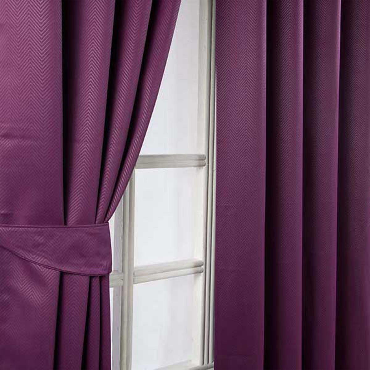 VERDUNKELUNGSVORHÄNGE Fischgrät mit Thermo-Funktion, Ösen 228/137 cm - Aubergine, Textil (228/137cm) - Homescapes