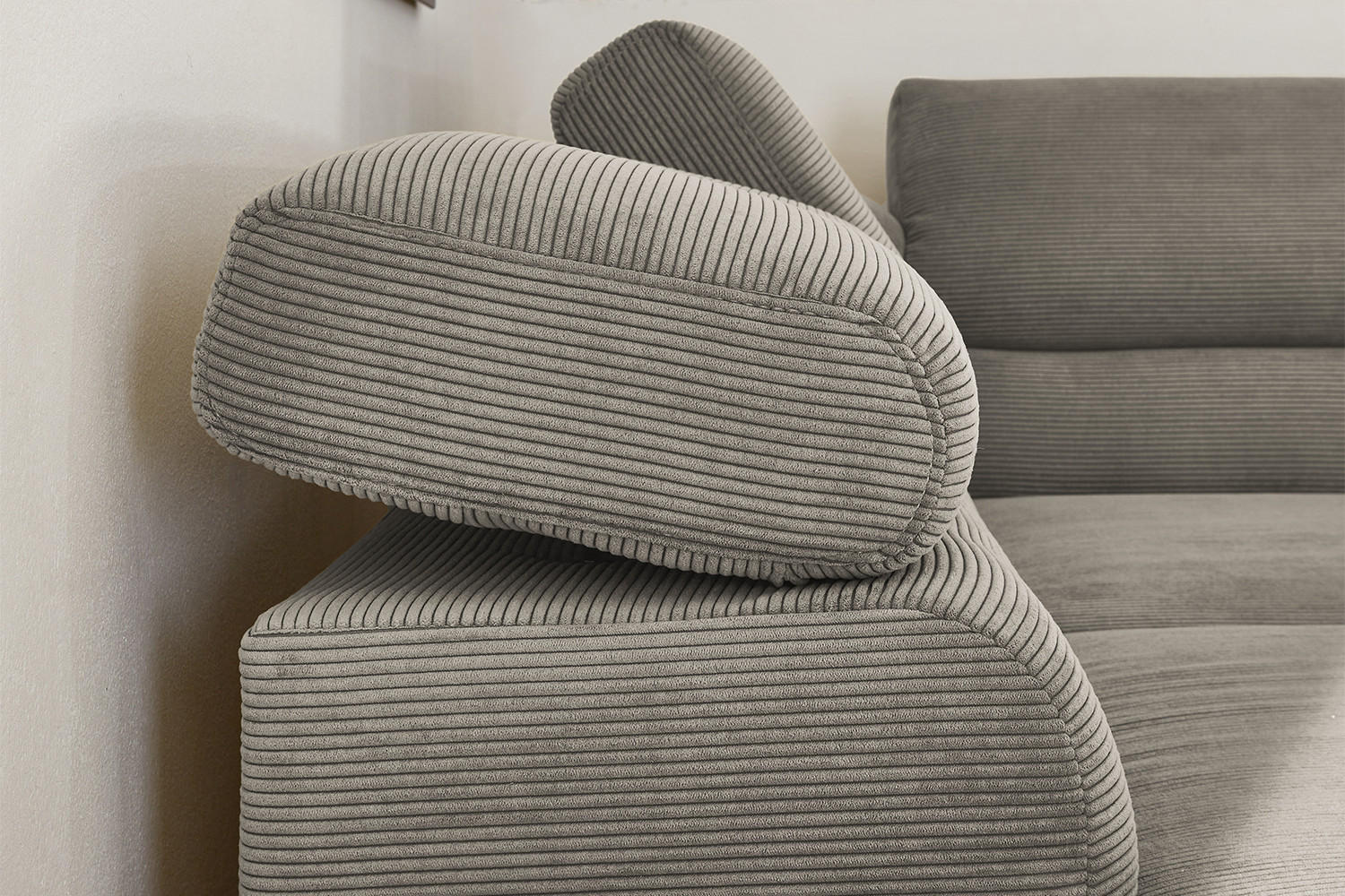 ECKSOFA MIT MOTORISCHEM SITZVORZUG DELIA Grau Cord - Schwarz/Grau, Textil/Metall (276/219cm) - KAWOLA