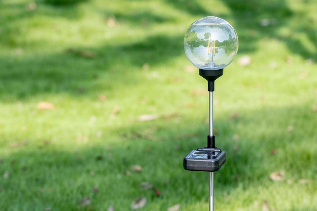 LED-SOLAR-GARTENSTÄBE - automatische Beleuchtung für stimmungsvolles Licht im Außenbereich - Weiß, Kunststoff (10/10/80cm) - Northpoint