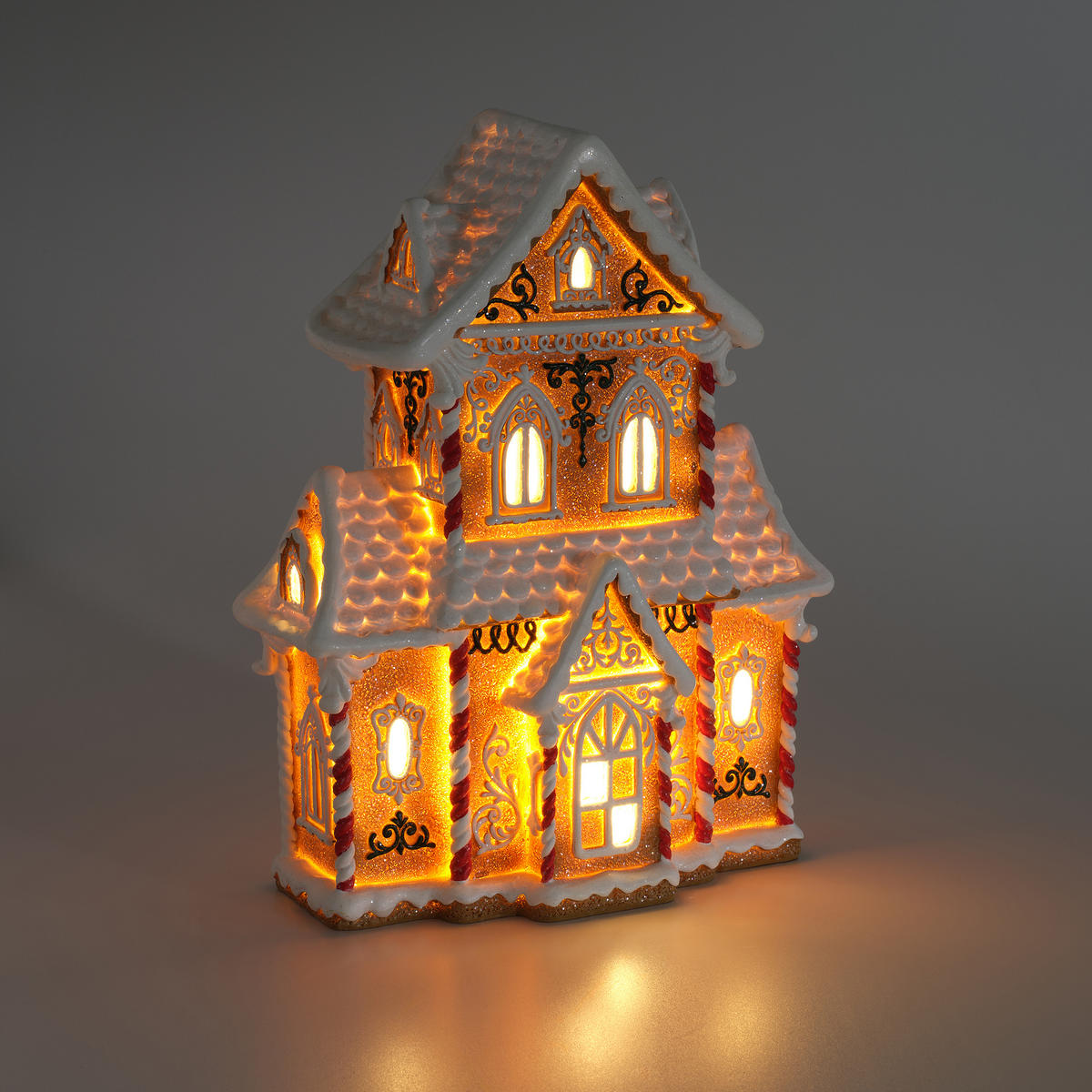 LEDFIGUR Charmpalace, Braun, 30x11x22 cm, Dekorative Weihnachtsdeko - Braun, Kunststoff (11/30/22cm) - home&you