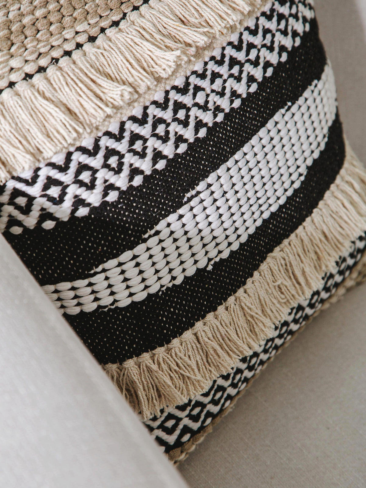 KISSENBEZUG Deja Schwarz/Weiß 45x45 cm - Schwarz, Textil (45/45cm) - benuta Pop